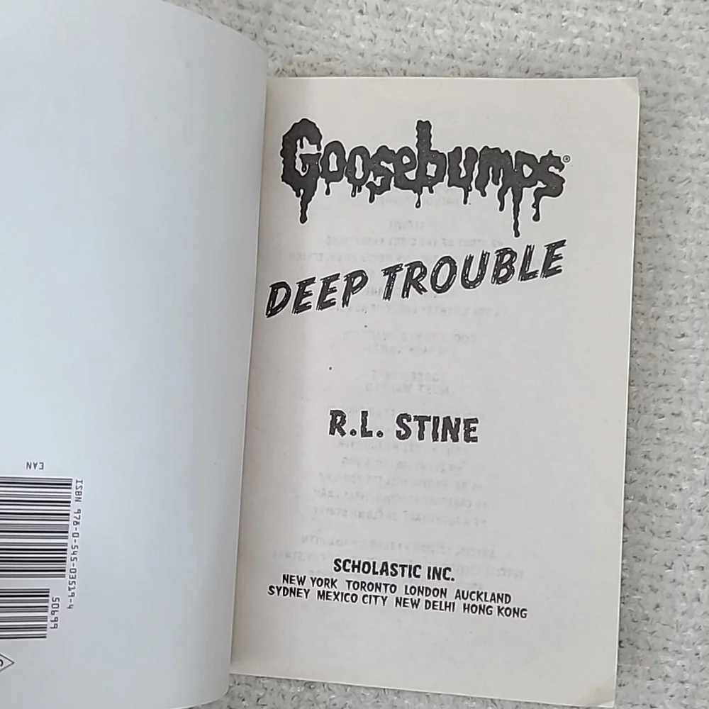 Goosebumps Series #2 Deep Trouble & #22 Stay Out of the Basement Paperback Books